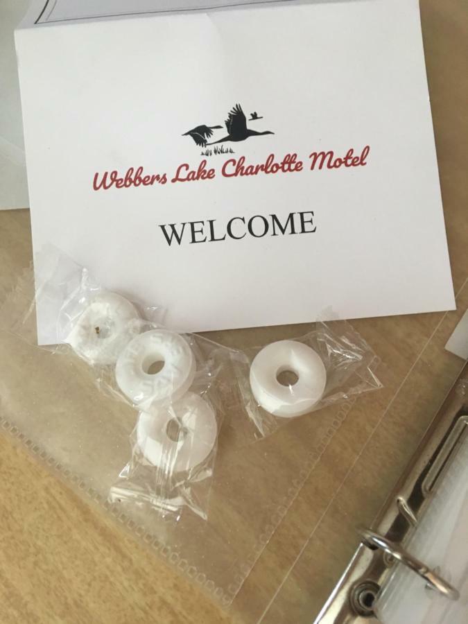 Webbers Lake Charlotte Motel Queen And Double Bed Exterior foto
